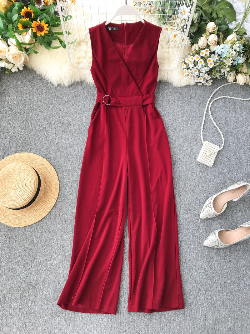 Hosszú női overál övvel, különböző színekben