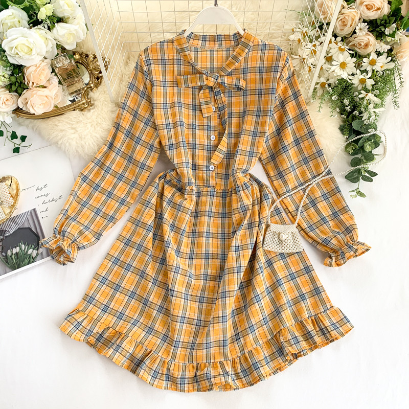Rochie casual dama in carouri cu nasturi
