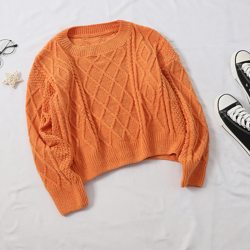 Aktuális női pulóver több színben O-nyakkal