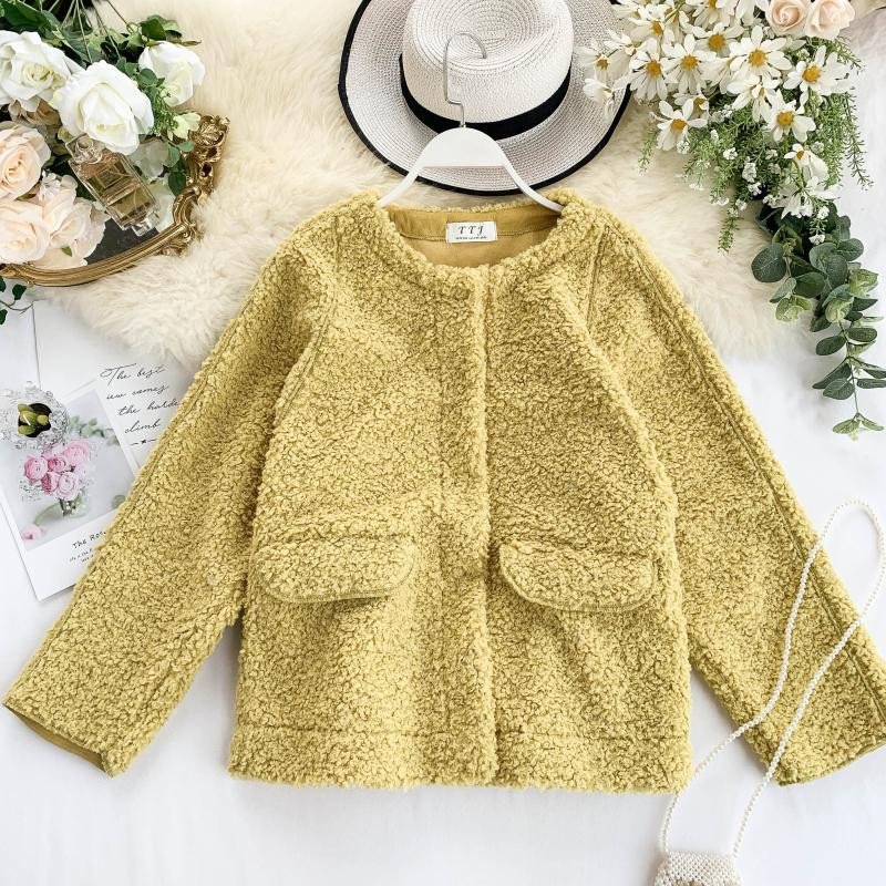 Palton de dama cu fermoar si nasturi in patru culori