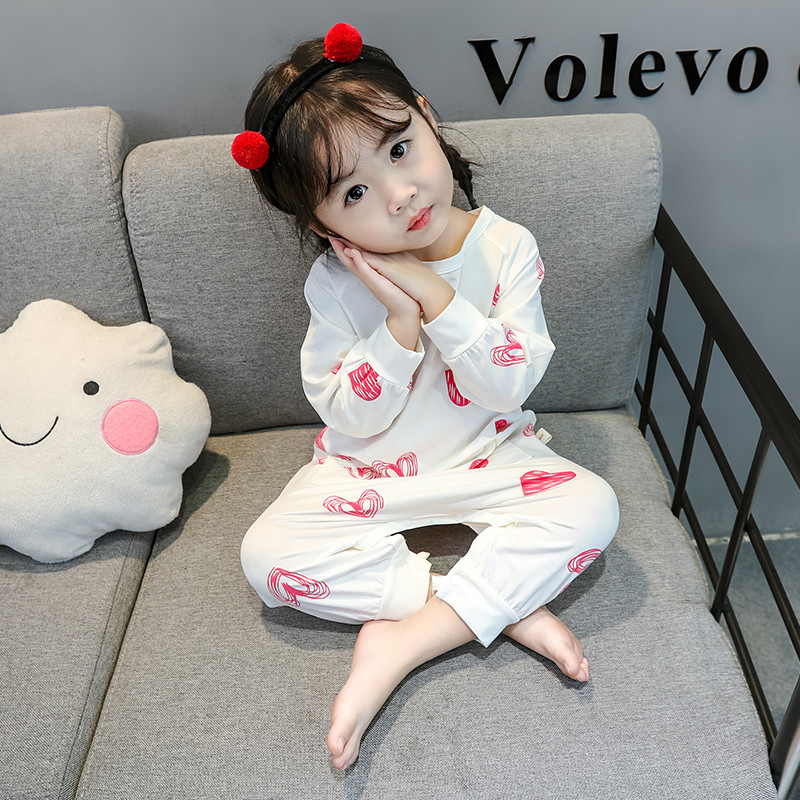 Gyerek pizsama lányoknak három színben zsebbel