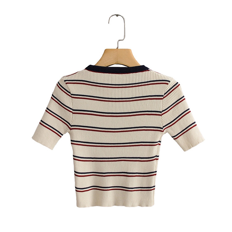 Rövid csíkos blúz rövid ujjal, spitz nyakkivágással