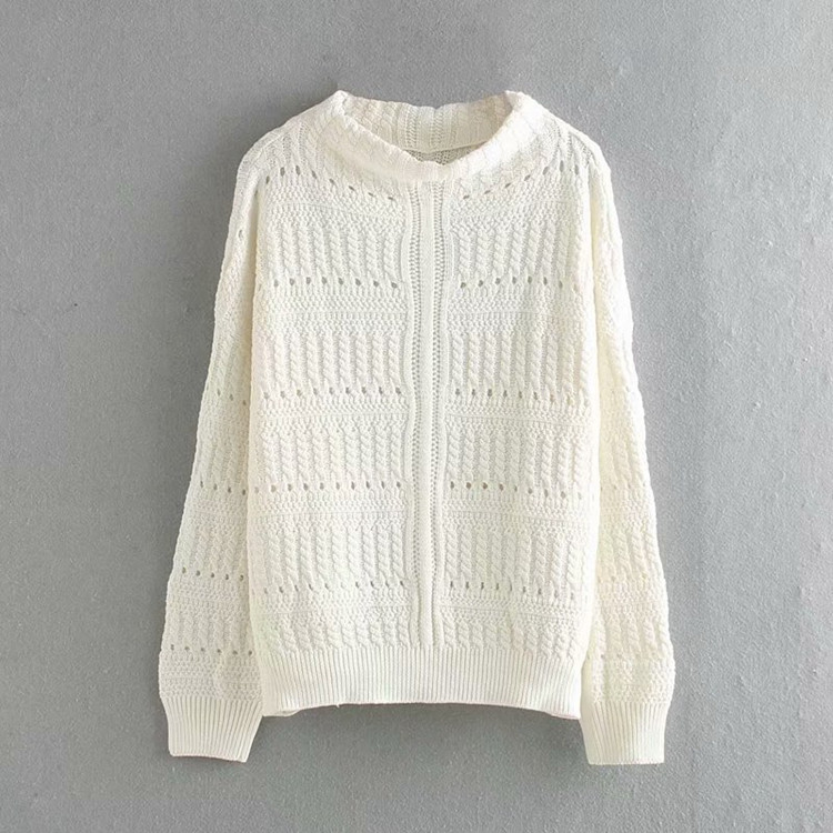 Λεπτό γυναικείο πουλόβερ  μοντέλο σε τρία χρώματα