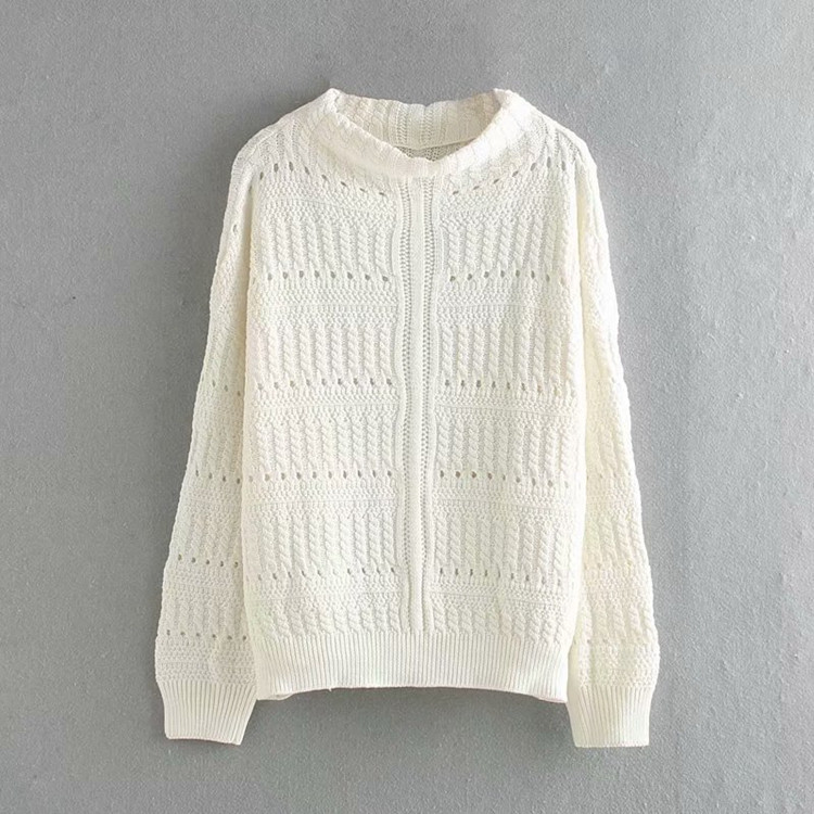 Λεπτό γυναικείο πουλόβερ  μοντέλο σε τρία χρώματα