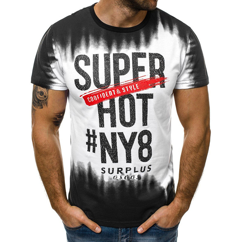 Modern férfi póló fehér, kék és piros rátéttel