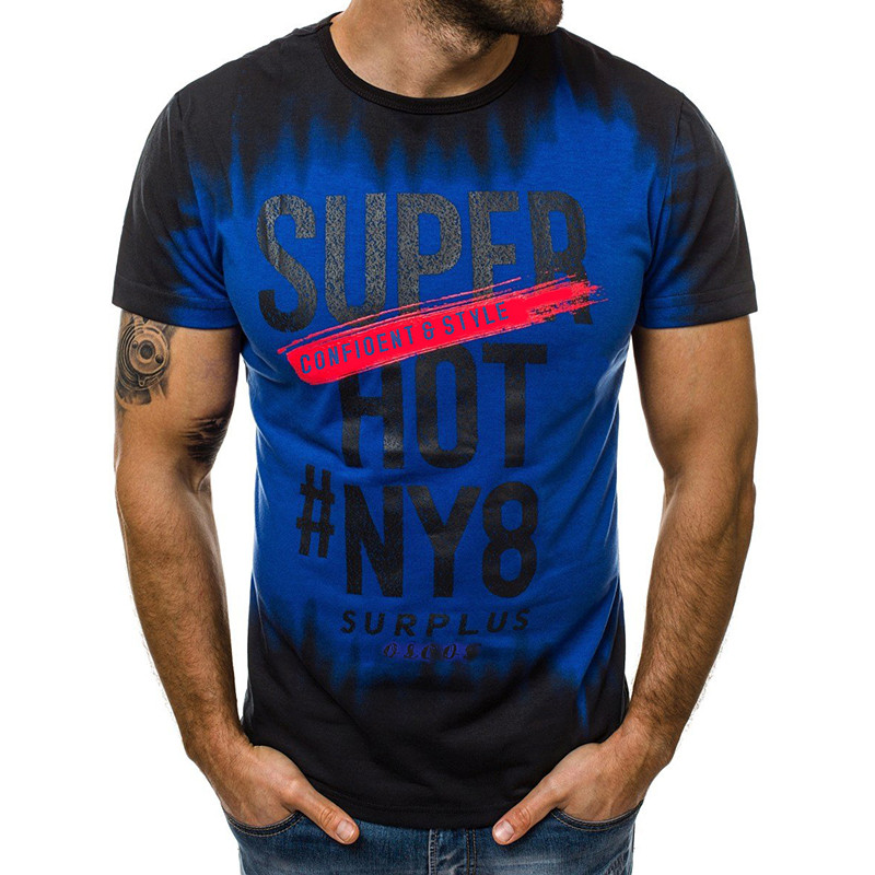 Modern férfi póló fehér, kék és piros rátéttel