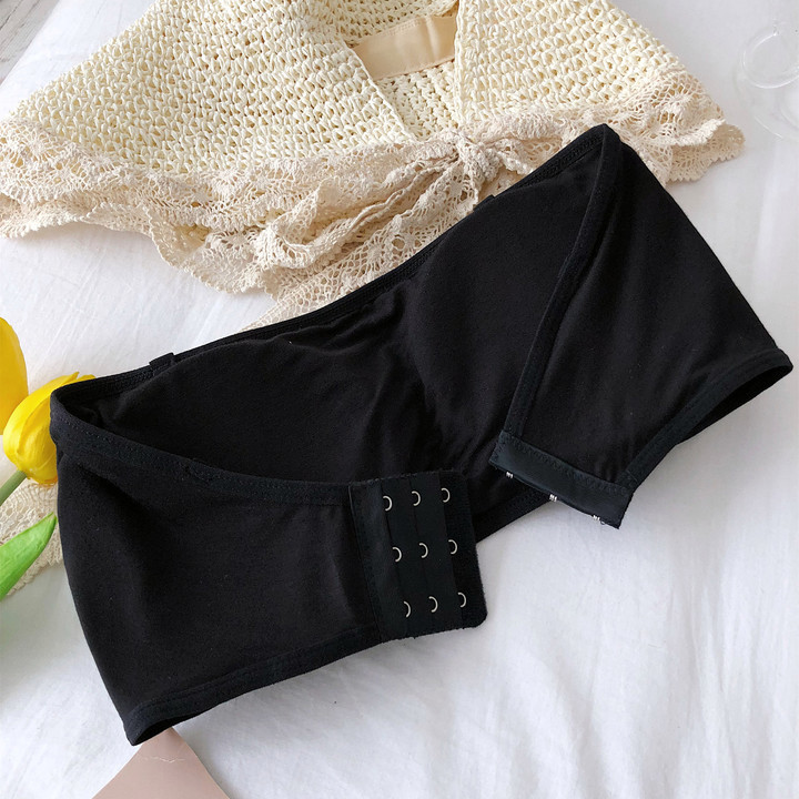 Bustiera de dama alb-negru