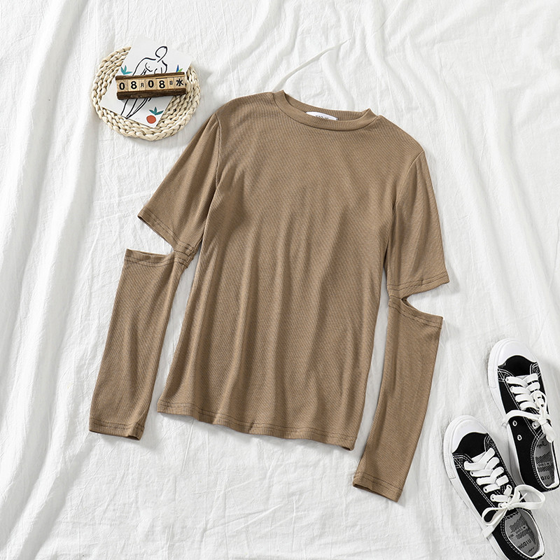 Bluză de damă cu mâneci lungi și element decupat