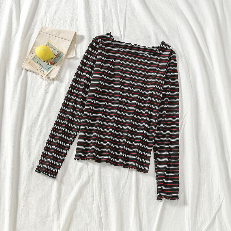 Bluză de damă cu dungi în mai multe culori