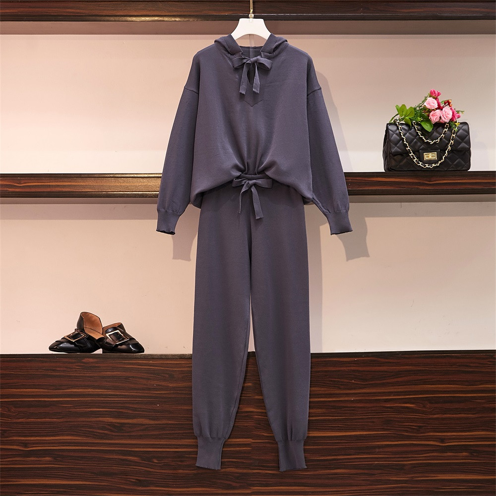 Спортен дамски екип в розов и сив цвят с размери до 4XL