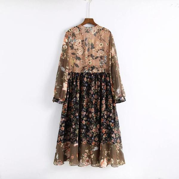 Μοντέρνο γυναικείο φόρεμα  με λαιμόκοψη και floral μοτίβο