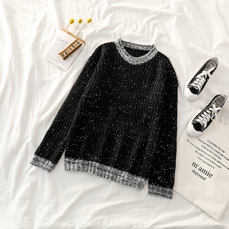 Női alkalmi pulóver fekete színben