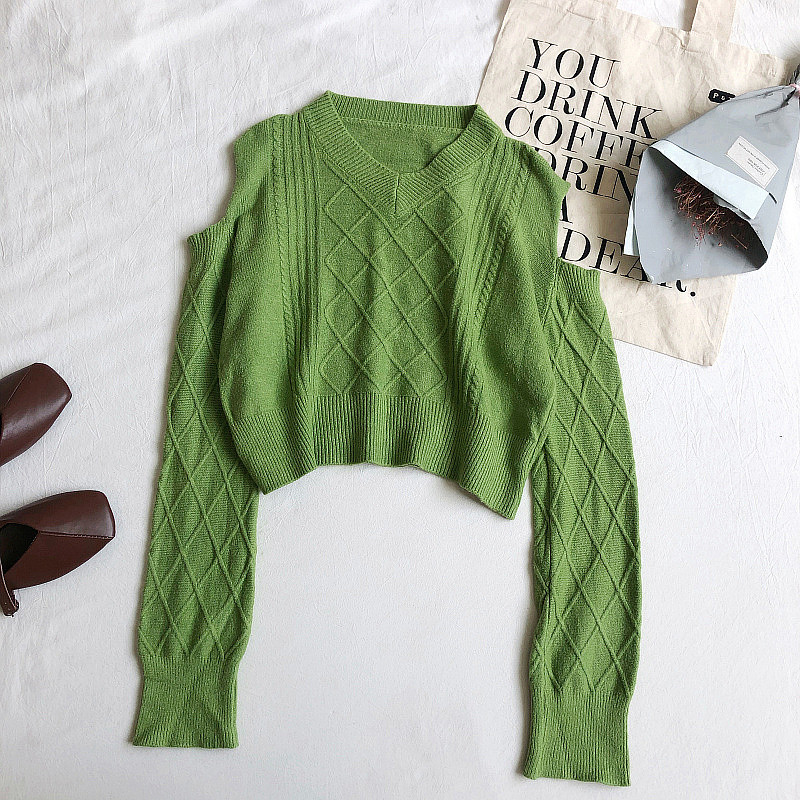 Bluza de dama in mai multe culori cu umerii goi si decolteu in V