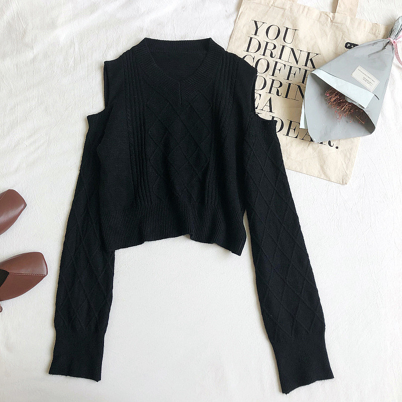 Bluza de dama in mai multe culori cu umerii goi si decolteu in V