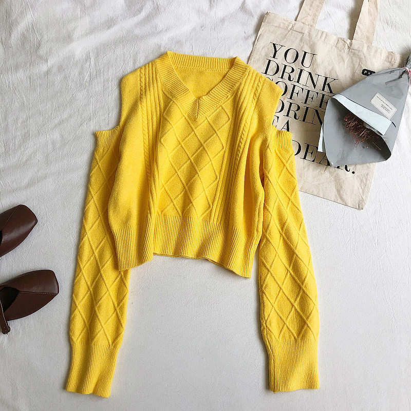 Bluza de dama in mai multe culori cu umerii goi si decolteu in V