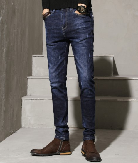 Μοντέρνα ανδρικά τζιν σε μαύρο και μπλε χρώμα με τσέπη