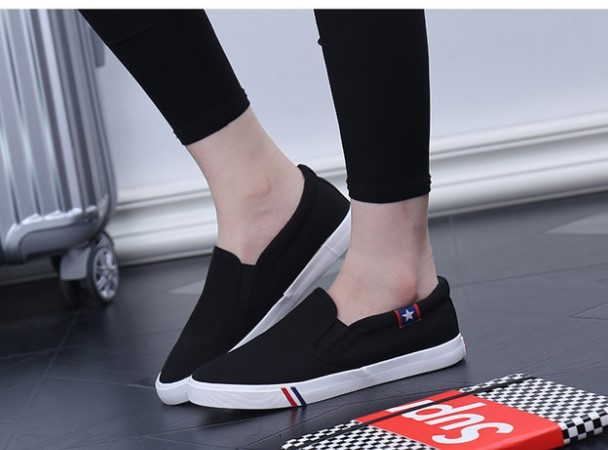 Pantofi casual potriviti pentru barbati si femei in mai multe culori