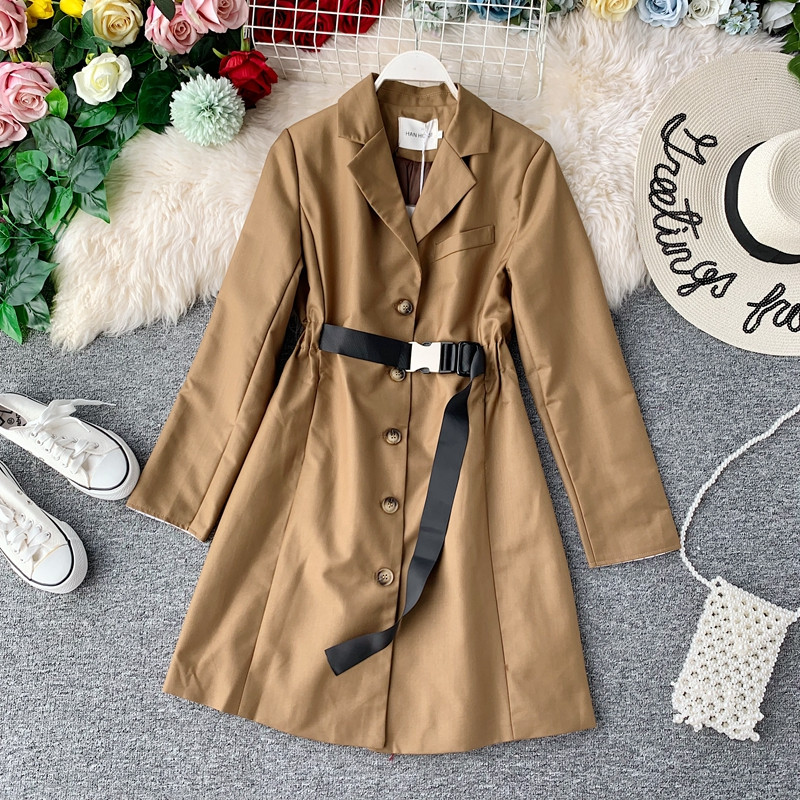 Geaca lunga de dama cu nasturi si curea in trei culori