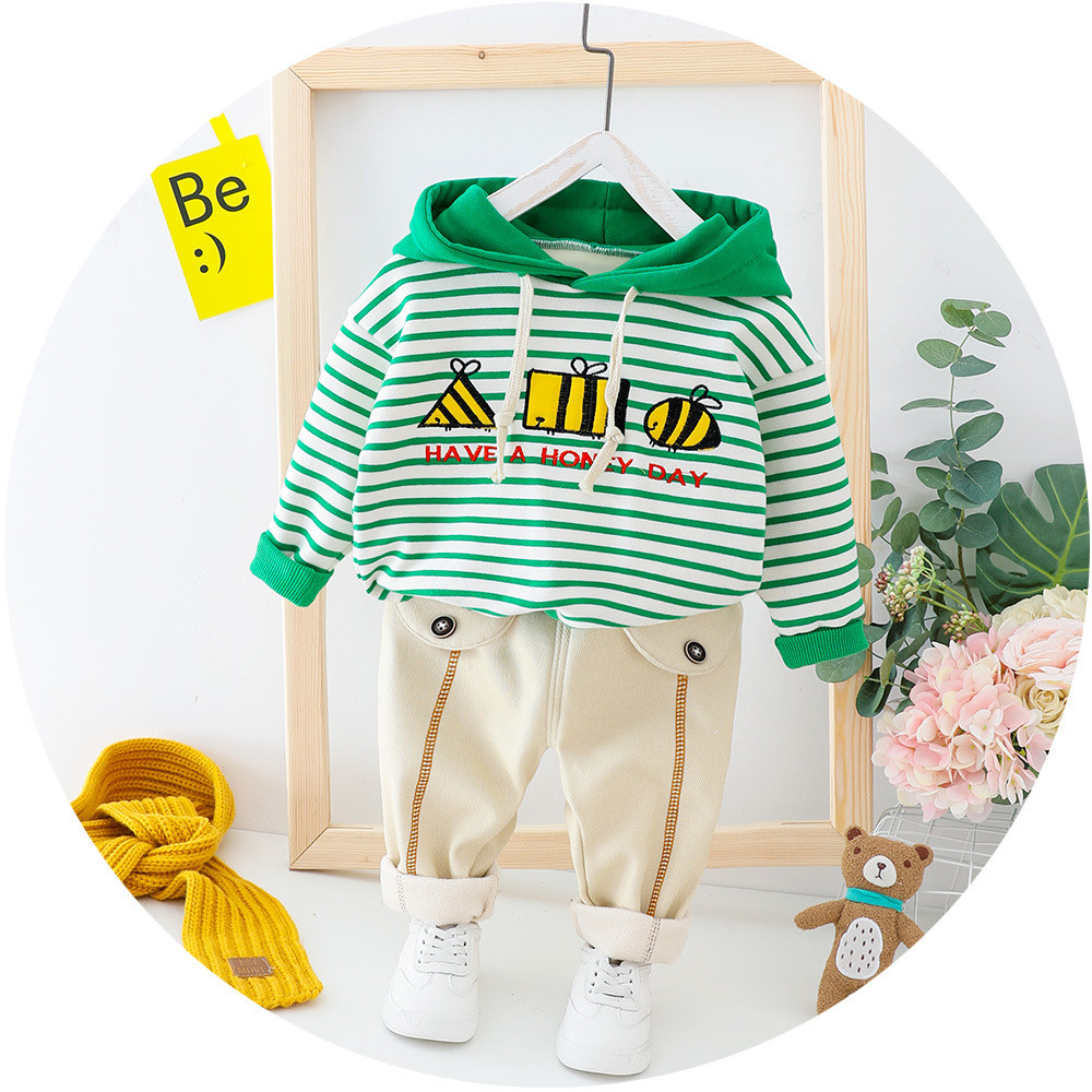 Set bebe model nou pentru baieti in doua parti bluza cu dungi + pantaloni