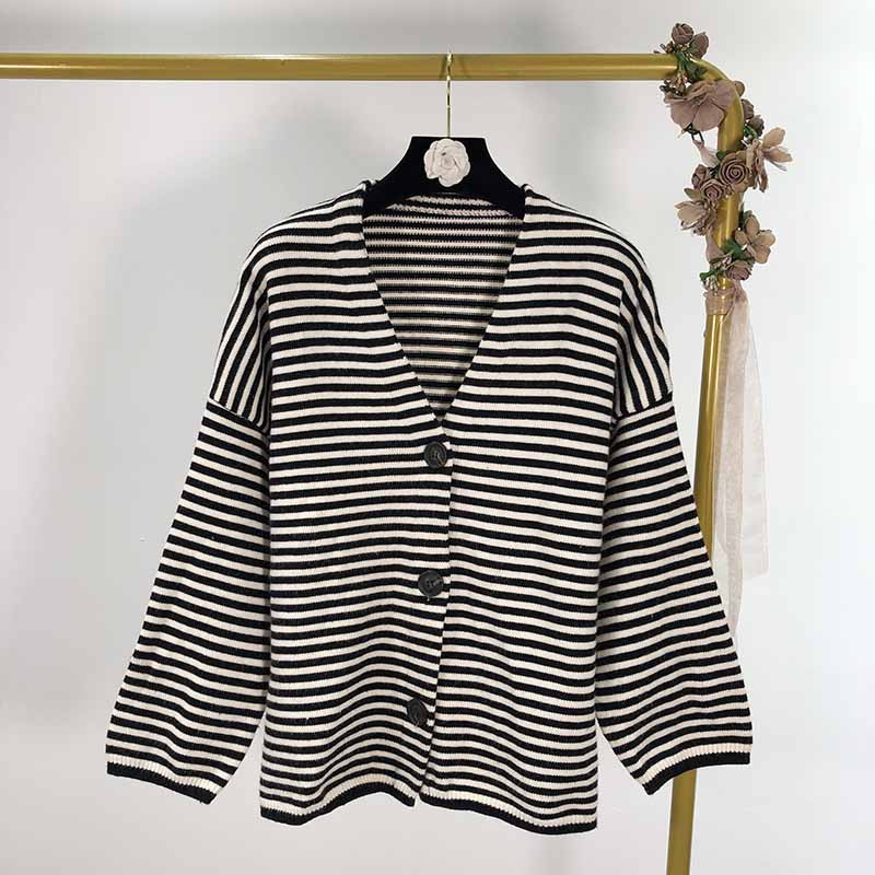 Vesta cu dungi de dama - model larg in doua culori