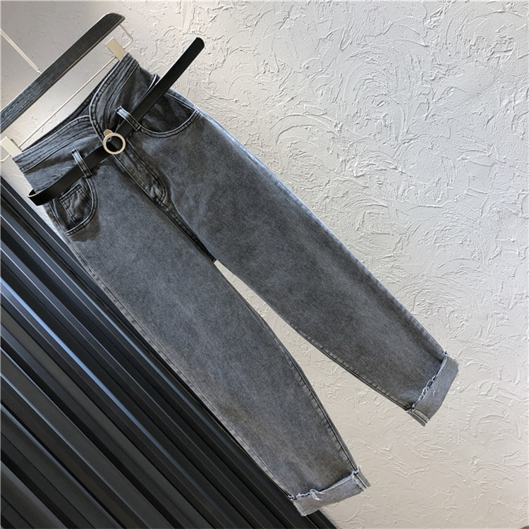 Női farmer új modell fekete és kék színben, magas derékkal