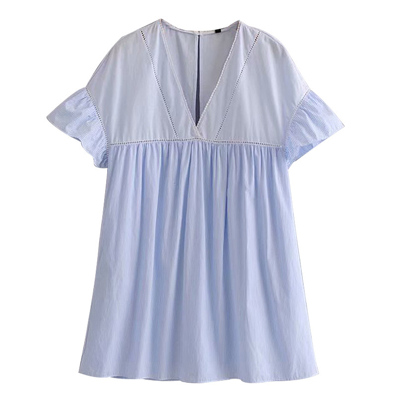 Modern női ing spitz nyakkivágással - széles modell kék színben