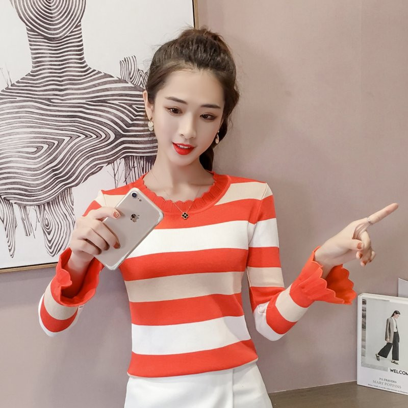 Bluză de damă modernă cu dungi în mai multe culori