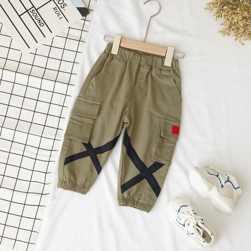 Gyermek nadrág fiúknak két színben zsebbel