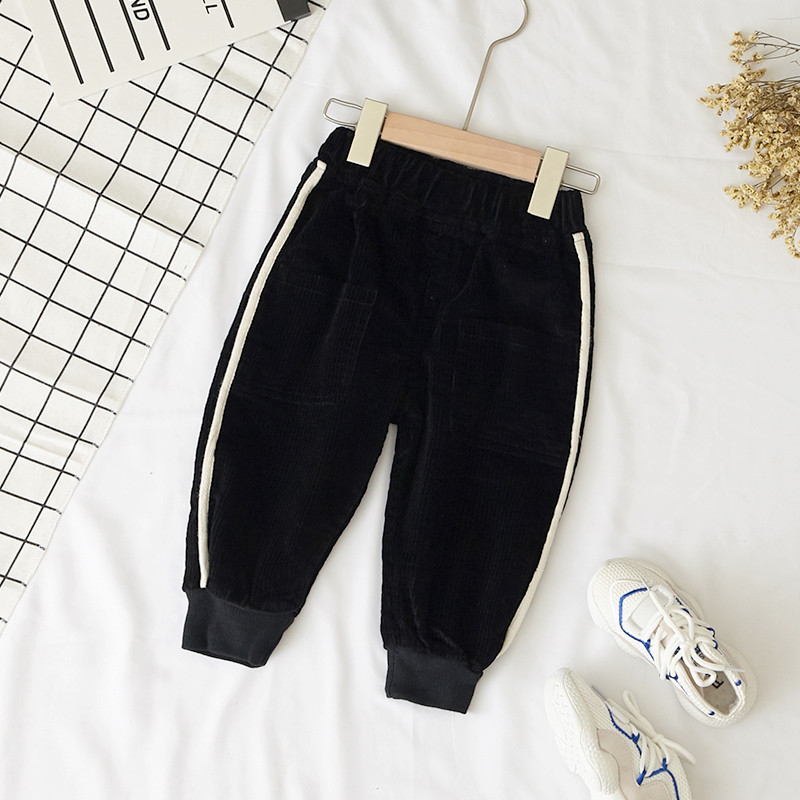 Alkalmi gyereknadrág három színben fiúknak