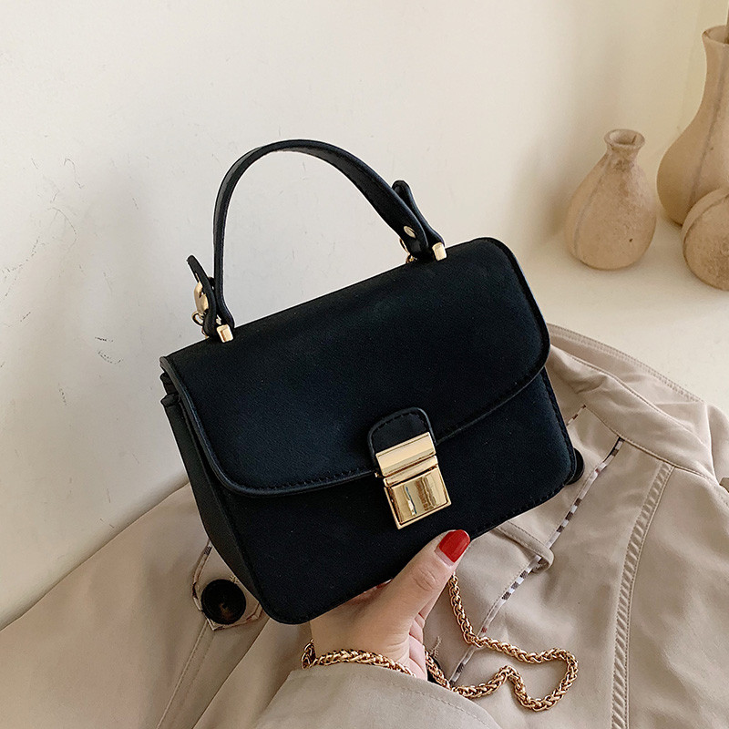 Stílusos női táska hosszú és rövid füllel, három színben