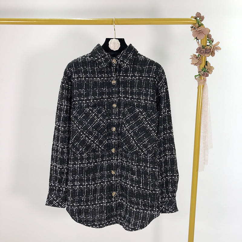 Cămașă de damă în carouri în două culori cu buzunare