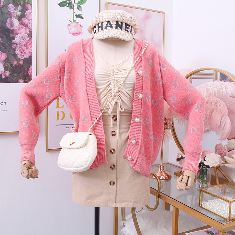 Cardigan de dama model nou cu model si nasturi in doua culori