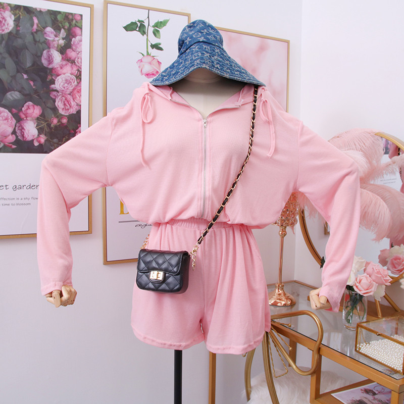 Új modell női overál kapucnival és cipzárral szürke, fekete és rózsaszín színekben