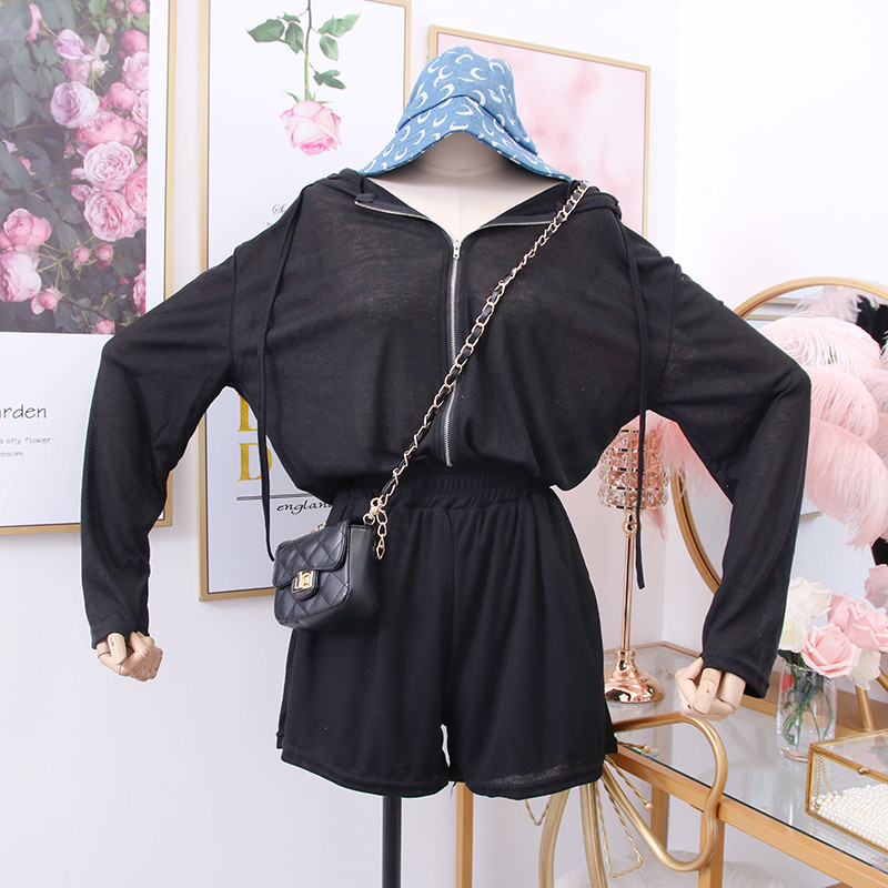 Új modell női overál kapucnival és cipzárral szürke, fekete és rózsaszín színekben