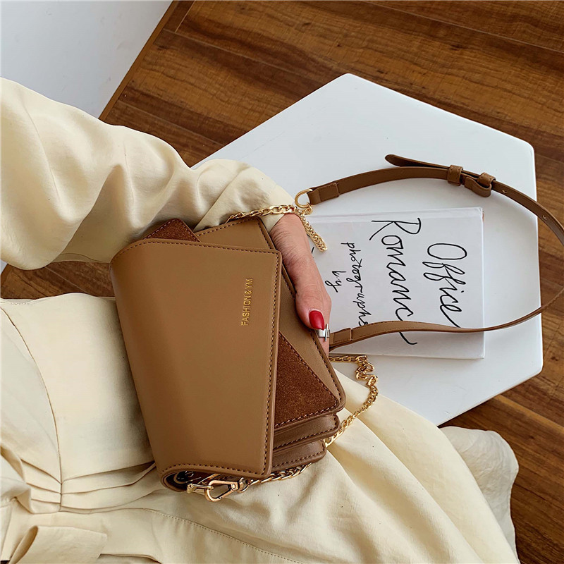 Női bőr táska hosszú füllel több színben