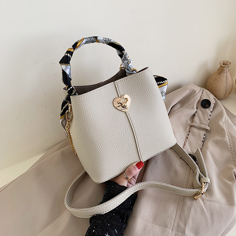 Geanta de dama moderna cu maner lung si scurt