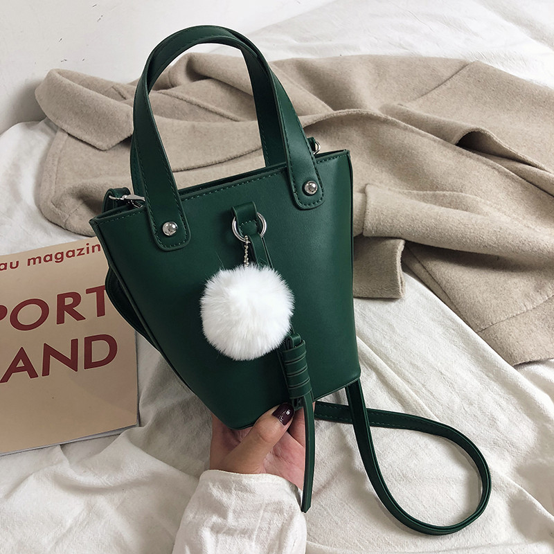 Νέο μοντέλο γυναικεία τσάντα  σε διάφορα χρώματα