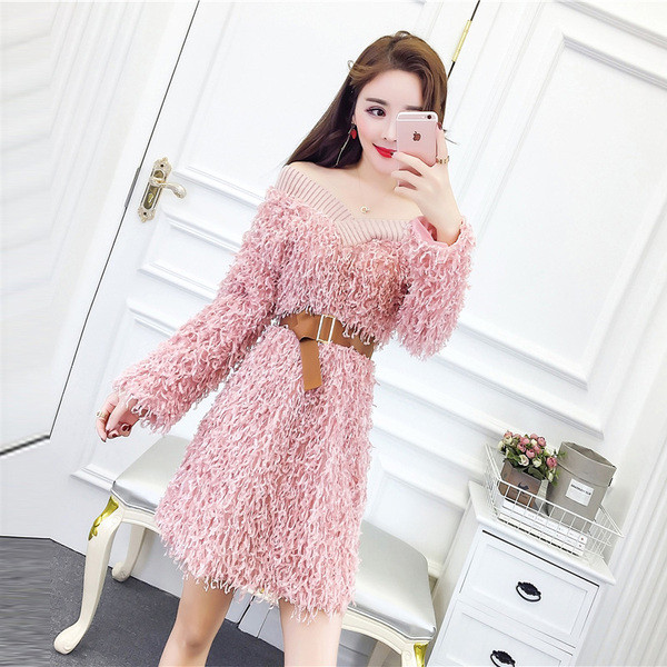 Rochie de dama model nou cu maneci cazute in negru si roz