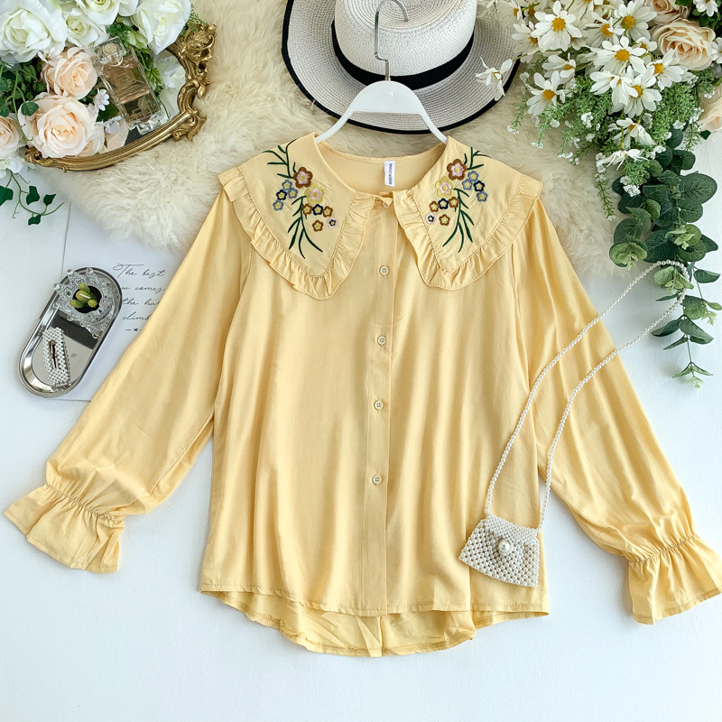 Hímzéssel és gallérral ellátott női ing több színben