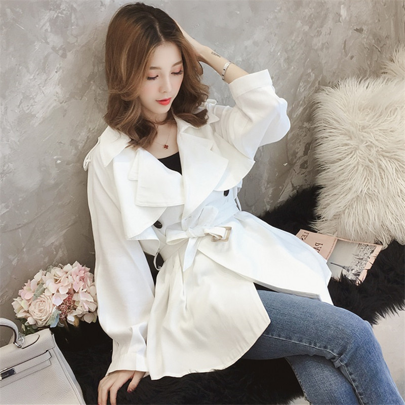 Geaca de dama cu decolteu spitz in mai multe culori