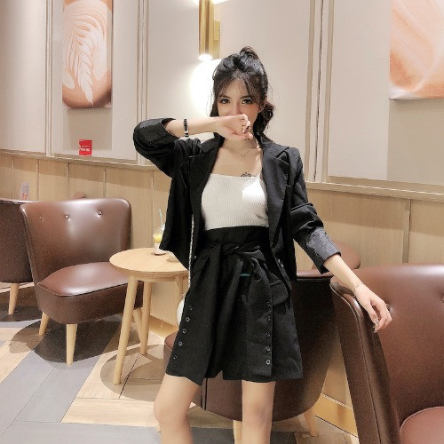 Set de sacou si fusta de dama cu talie inalta