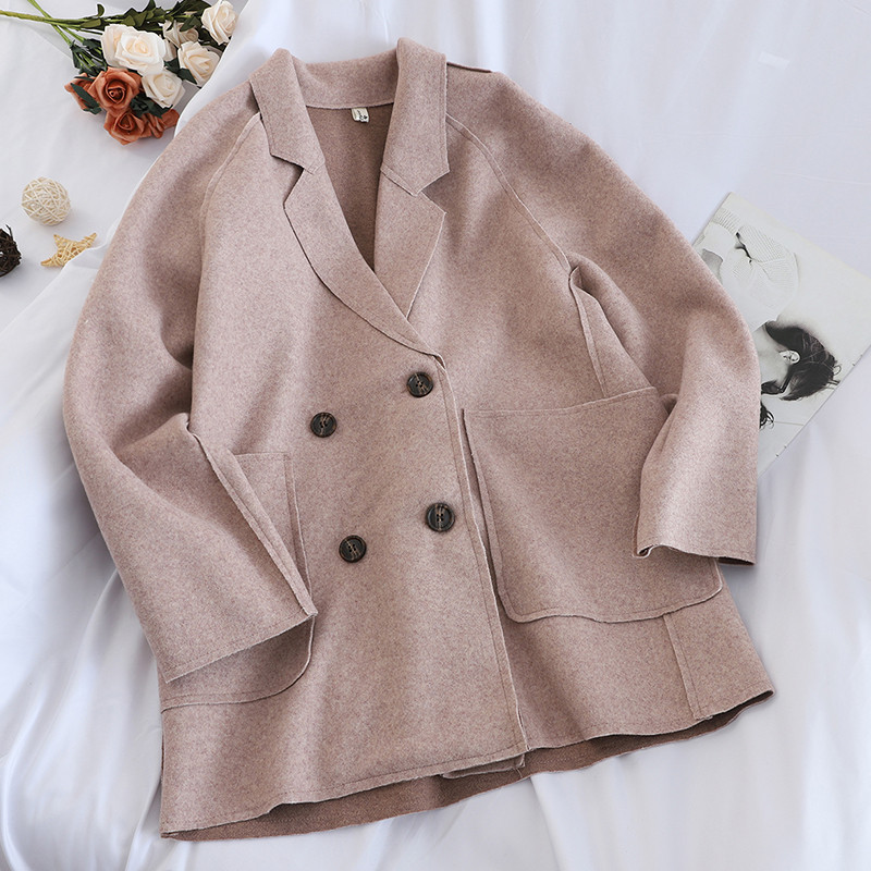 Γυναικείο σακάκι για το φθινόπωρο με τσέπες σε μπεζ, ροζ και κίτρινο χρώμα