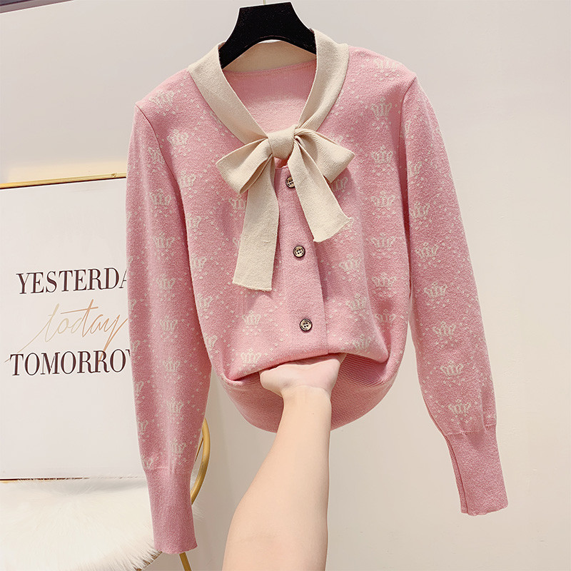 Modern női pulóver gombokkal, négy színben