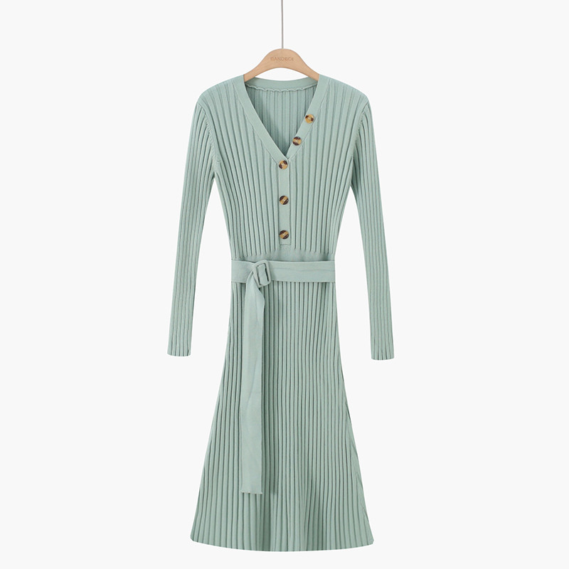 Új modell női ruha övvel és gombokkal több színben