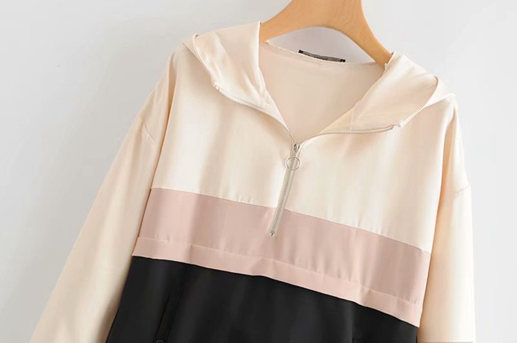 Αθλητικό φούτερ με κουκούλα και φερμουάρ