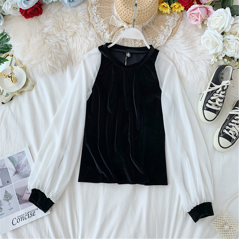 Μοντέρνα γυναικεία μπλούζα βελούδο με ζωικό πριντ