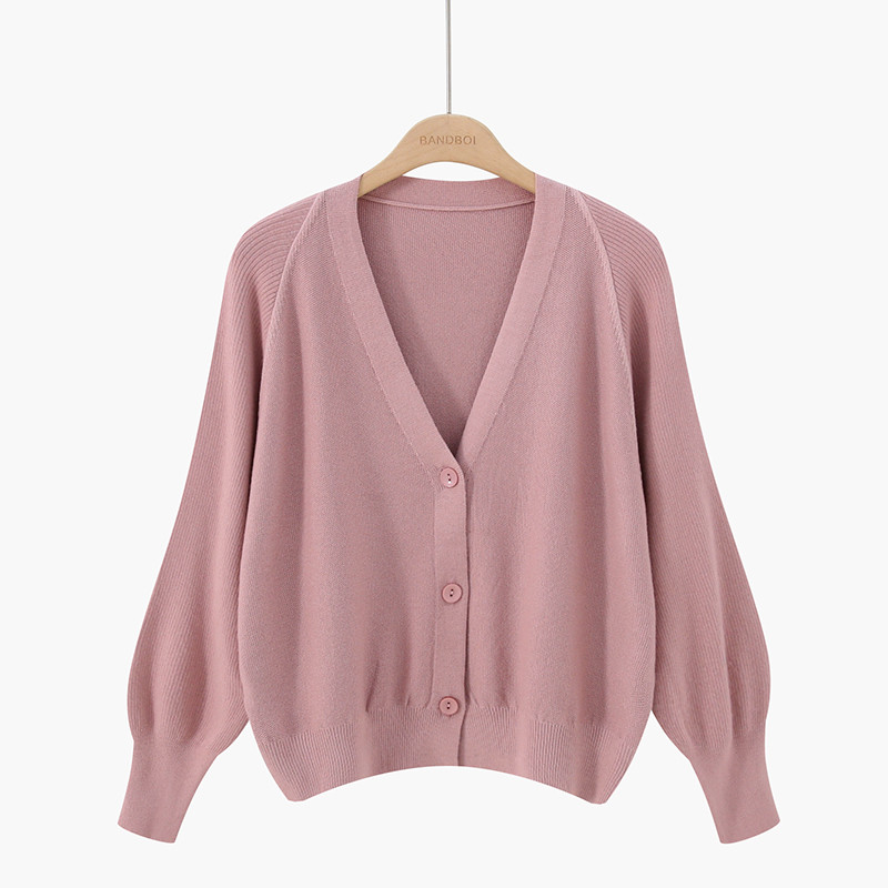 Μοντέρνα γυναικεία ζακέτα σε διάφορα χρώματα με κουμπιά