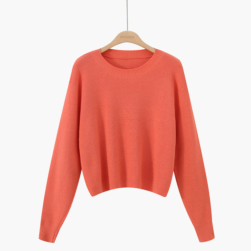 Női pulóver új modellje O-nyakkal, több színben