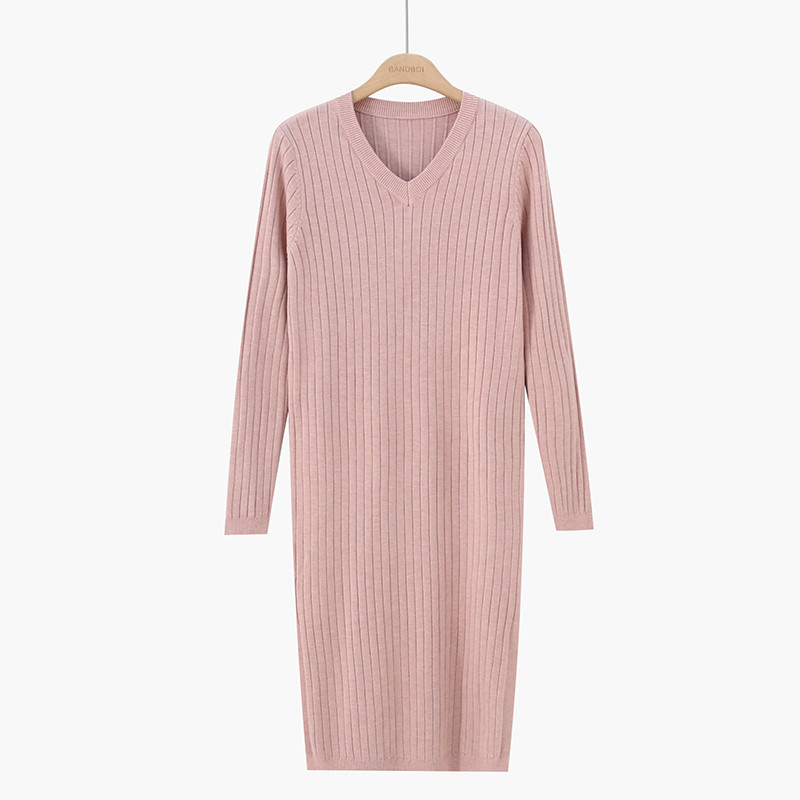 Modern női ruha hosszú ujjú, spitz nyakkivágással több színben