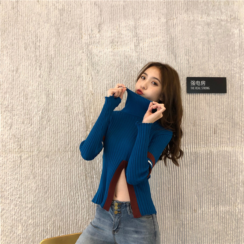 Μοντέρνο γυναικείο πουλόβερ σε δύο χρώματα